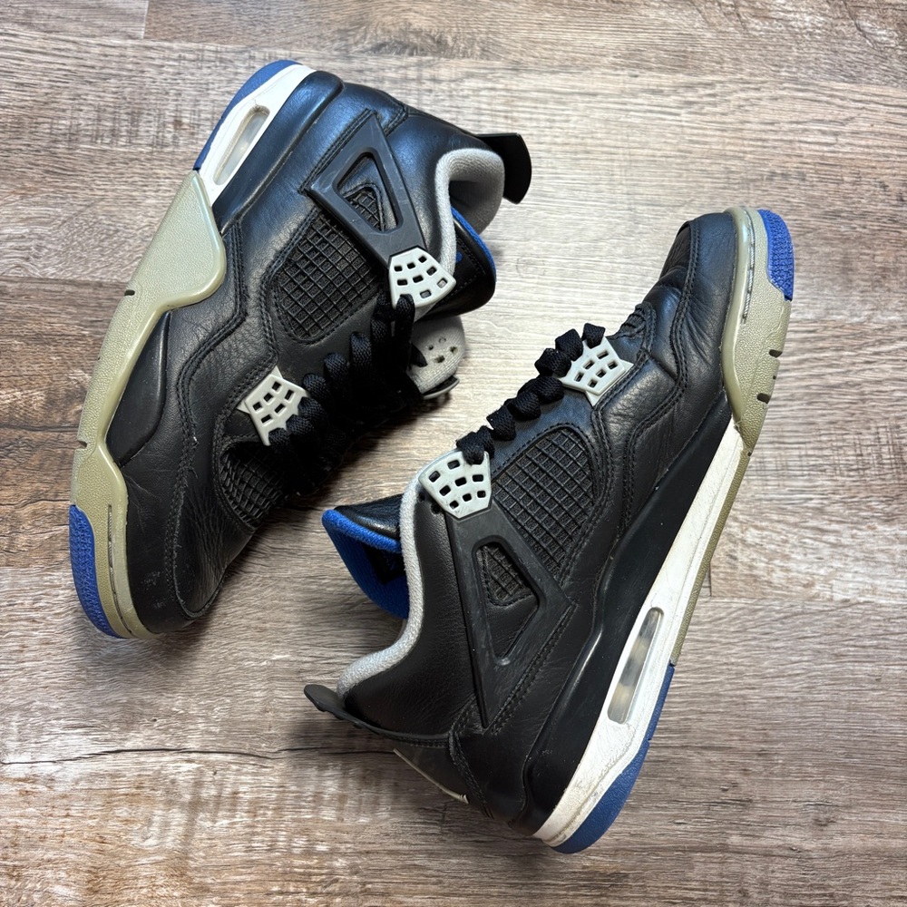 Jordan 4 Retros